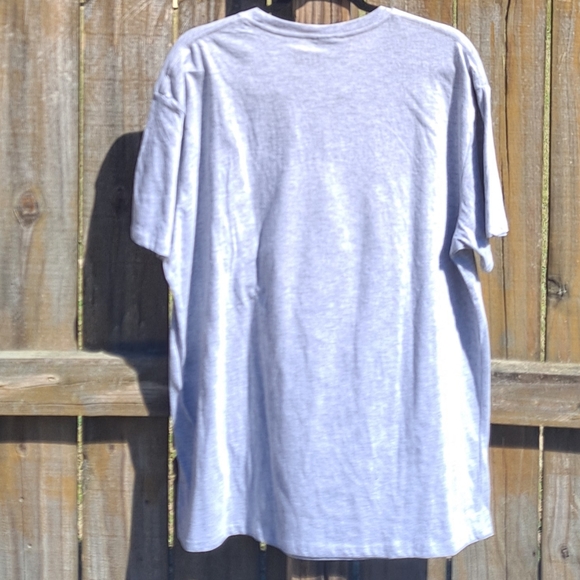 Light Gray Unisex Short Sleeves XL Stitch T-Shirt - Picture 2 of 3